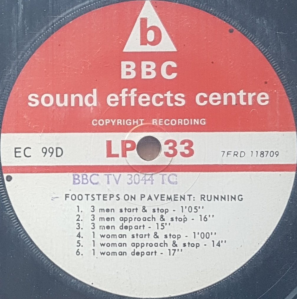 EC 99D Footsteps on pavement: Running Not registered from the BBC records and Tapes library Label